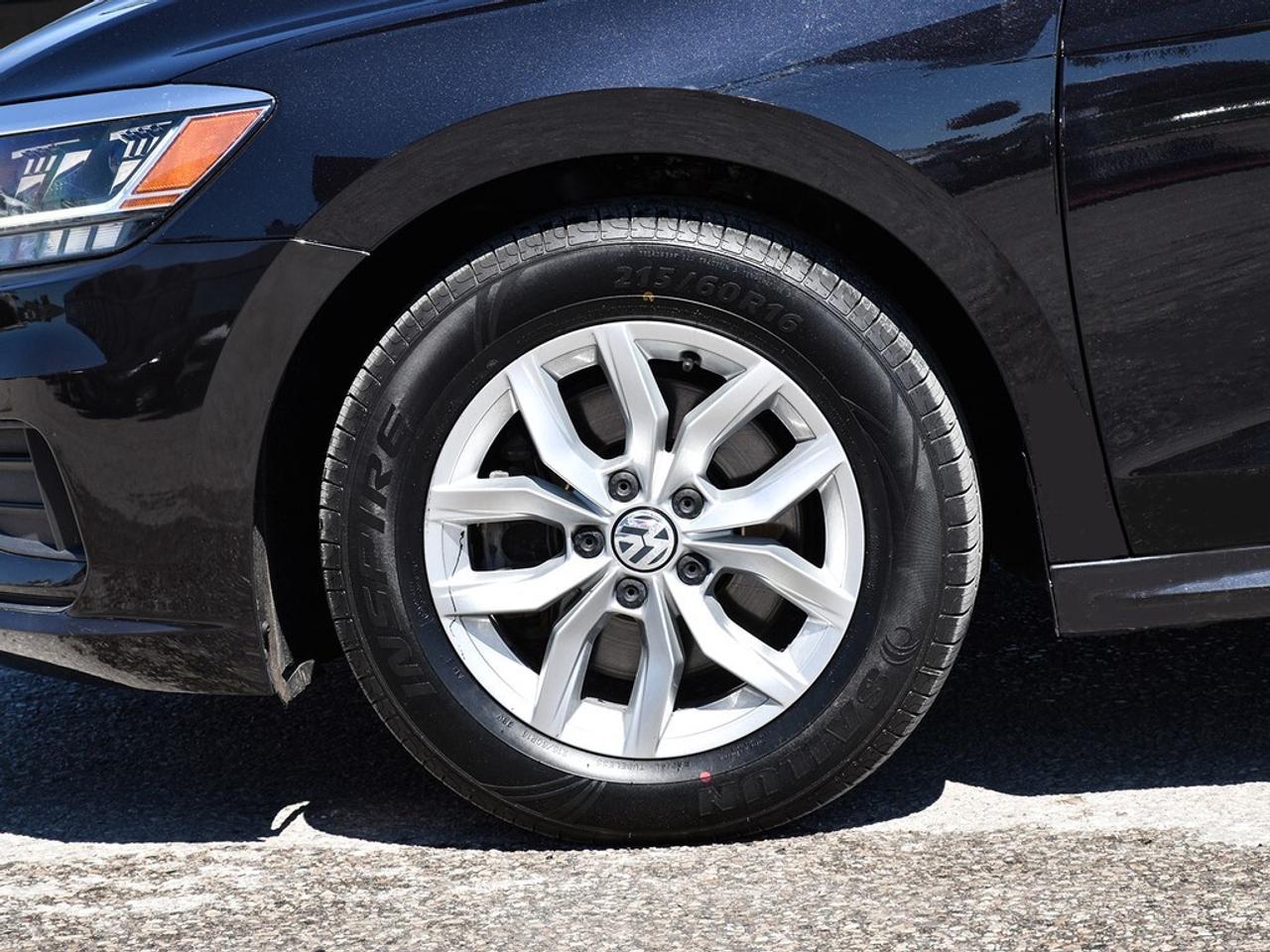 2020 Volkswagen Passat Comfortline ~Heated Seats ~Bluetooth ~Camera ~A/C Photo