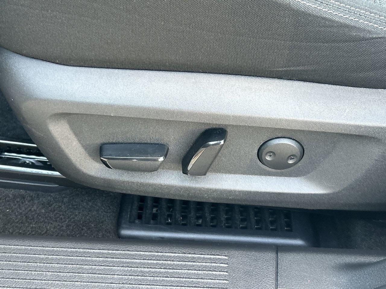 2022 Nissan Rogue SV Panoramic Sunroof Adaptive Cruise 360 Degree Ca Photo