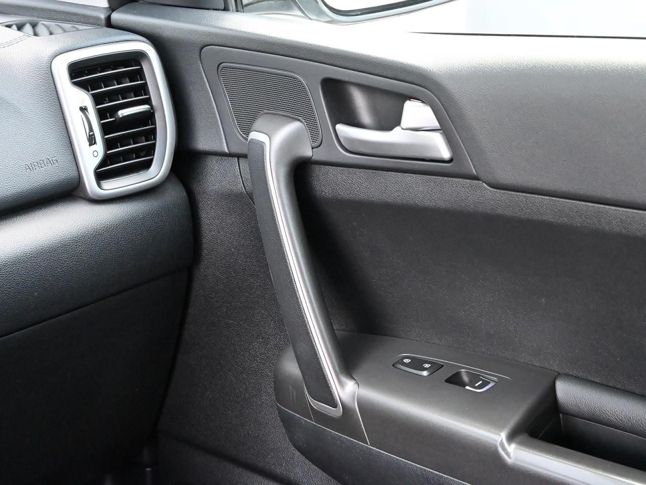 2017 Kia Sportage EX AWD ~Heated Seats ~Bluetooth ~Camera ~Alloys Photo