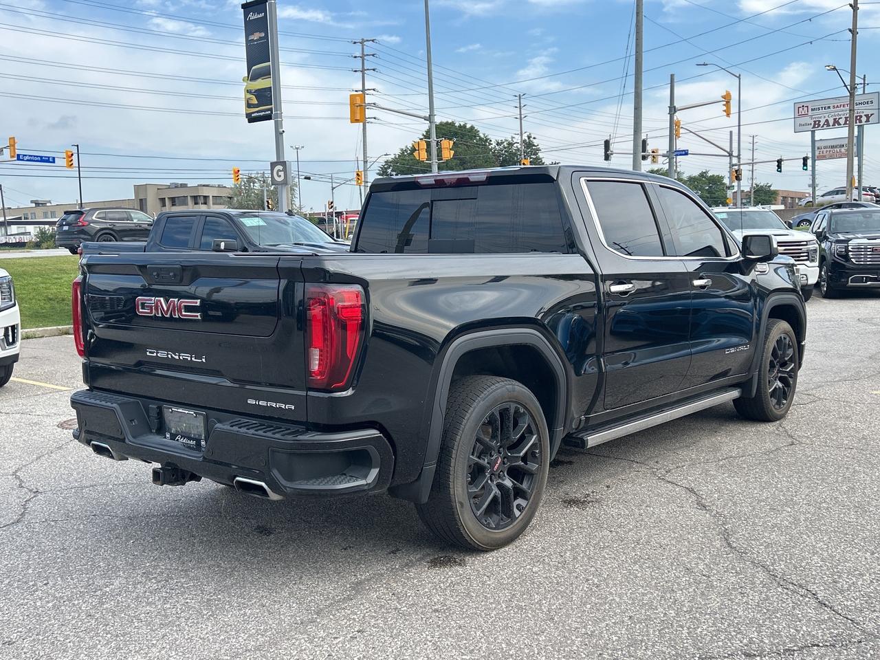 2023 GMC Sierra 1500 4WD Crew Cab 147  Denali Photo