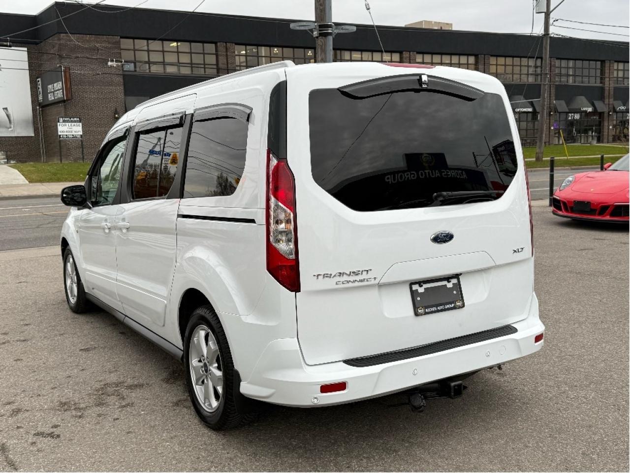 2017 Ford Transit Connect Passenger Wagon 6 Passenger Certified LongWheelBase B.Cam Only61KM Photo3