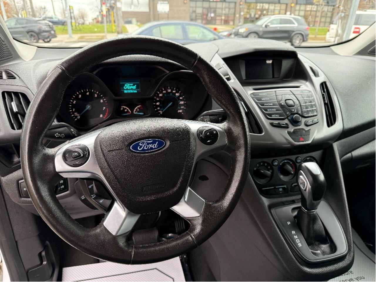 2017 Ford Transit Connect Passenger Wagon 6 Passenger Certified LongWheelBase B.Cam Only61KM Photo