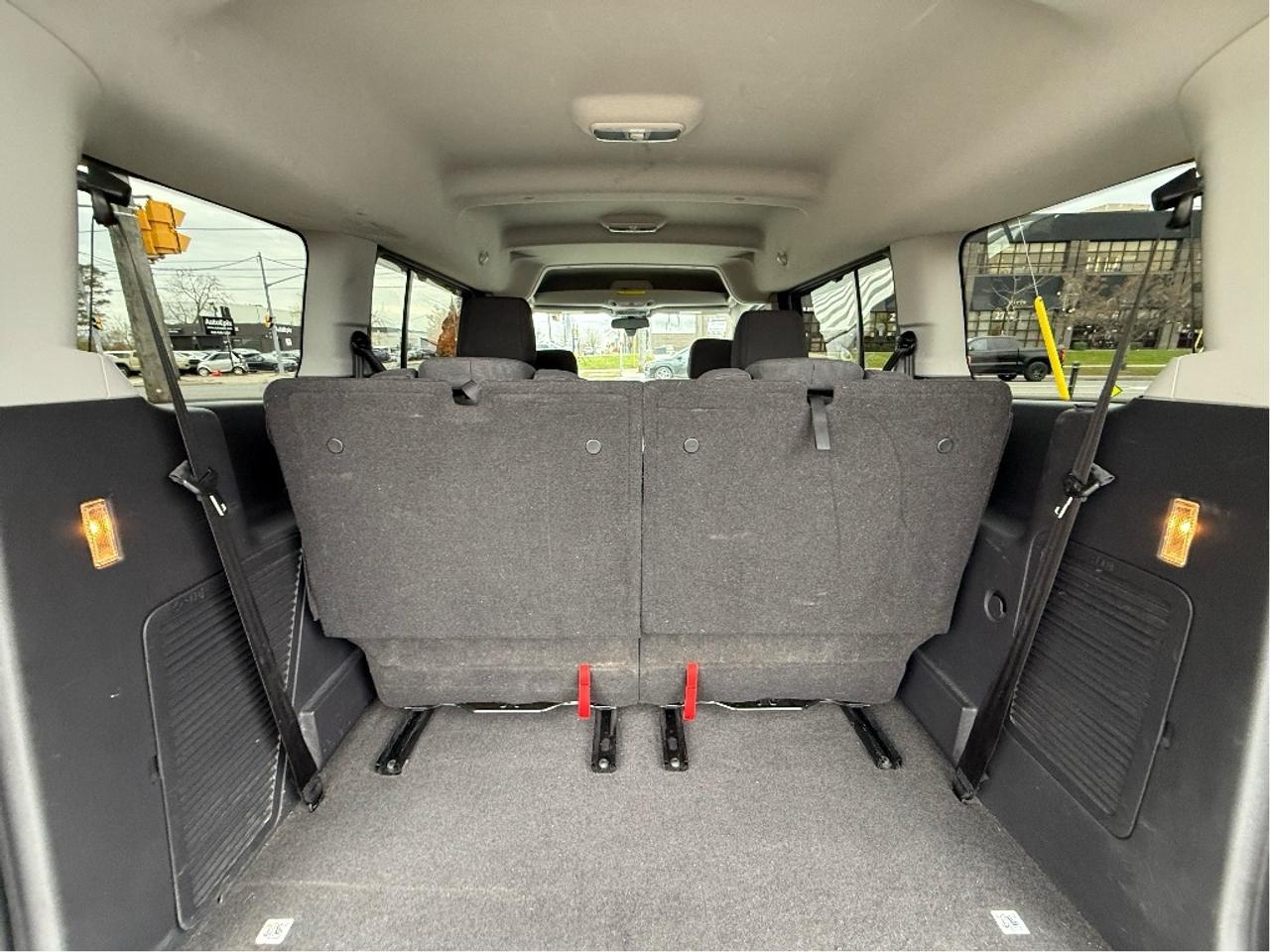 2017 Ford Transit Connect Passenger Wagon 6 Passenger Certified LongWheelBase B.Cam Only61KM Photo4