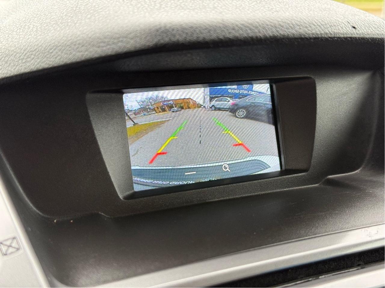 2017 Ford Transit Connect Passenger Wagon 6 Passenger Certified LongWheelBase B.Cam Only61KM Photo