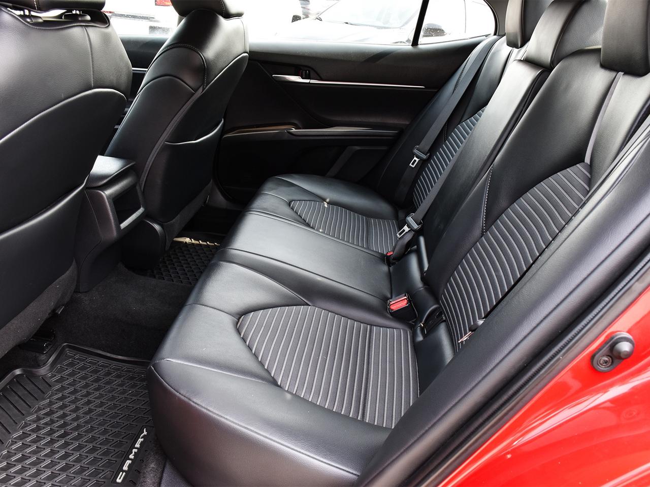 2021 Toyota Camry SE ~Heated Seats ~Camera ~Bluetooth ~Alloy Wheels Photo