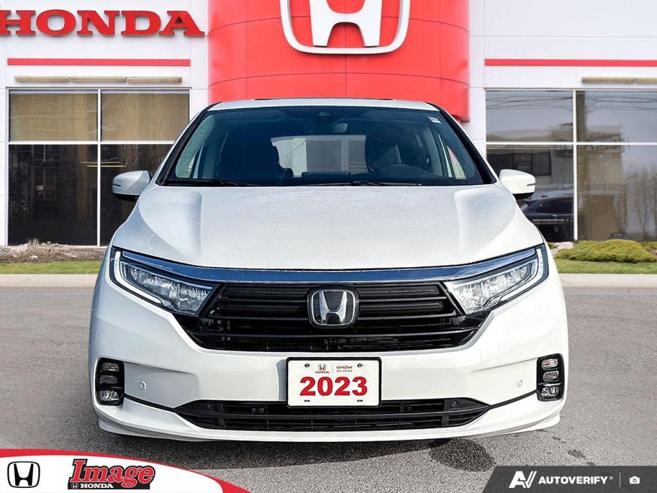 2023 Honda Odyssey Touring Auto   LEATHER    VNT SEAT   PWR DOORS Photo