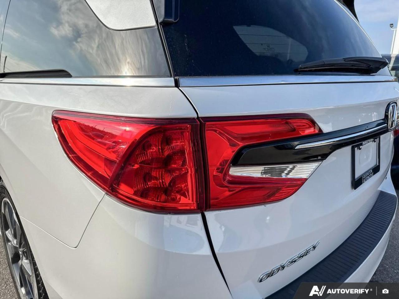 2023 Honda Odyssey Touring   ONE OWNER   DEALER SERVICED Photo