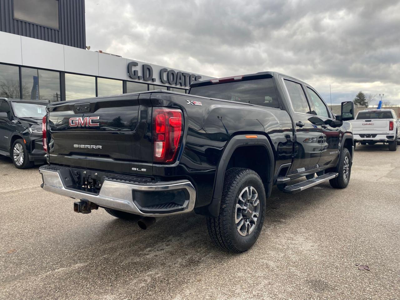 2023 GMC Sierra 3500HD SLE 4x4 Crew Cab ~Heated Seats ~Bluetooth ~Camera Photo