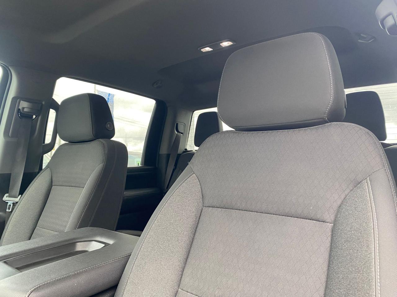 2023 GMC Sierra 3500HD SLE 4x4 Crew Cab ~Heated Seats ~Bluetooth ~Camera Photo