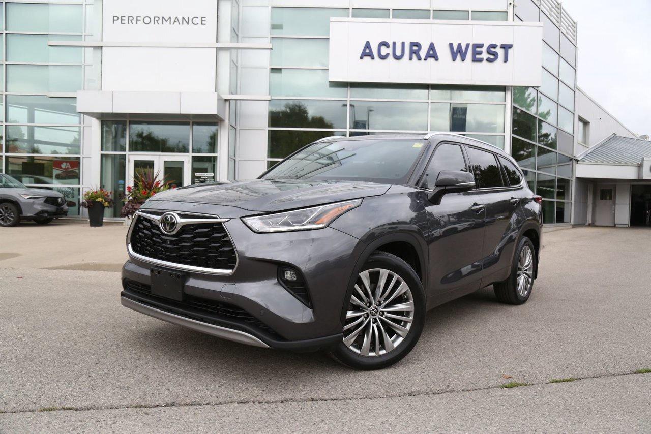 2023 Toyota Highlander  Photo0