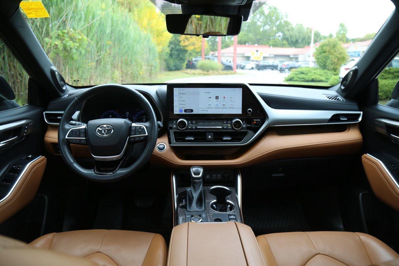 2023 Toyota Highlander  Photo