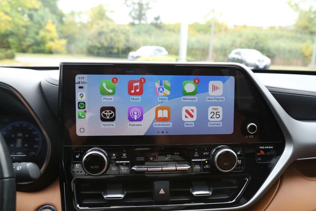 2023 Toyota Highlander  Photo