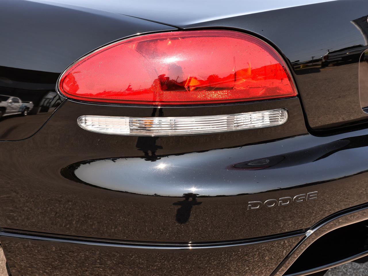 2009 Dodge Viper SRT10 ~600HP 8.4L V10   6-Speed   RARE   LOW KM ! Photo