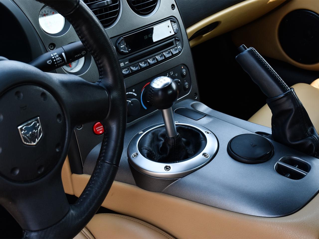 2009 Dodge Viper SRT10 ~600HP 8.4L V10   6-Speed   RARE   LOW KM ! Photo