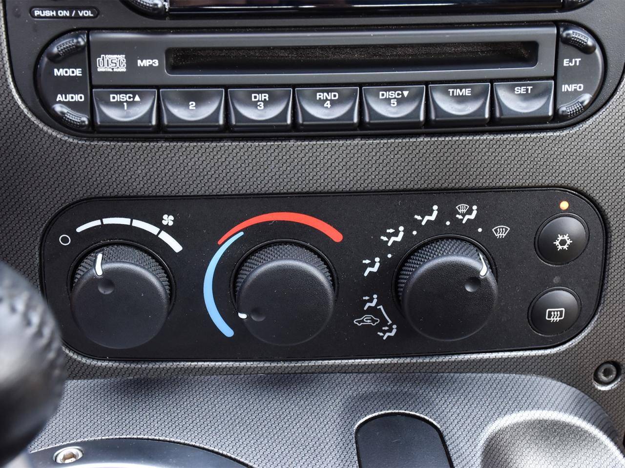 2009 Dodge Viper SRT10 ~600HP 8.4L V10   6-Speed   RARE   LOW KM ! Photo