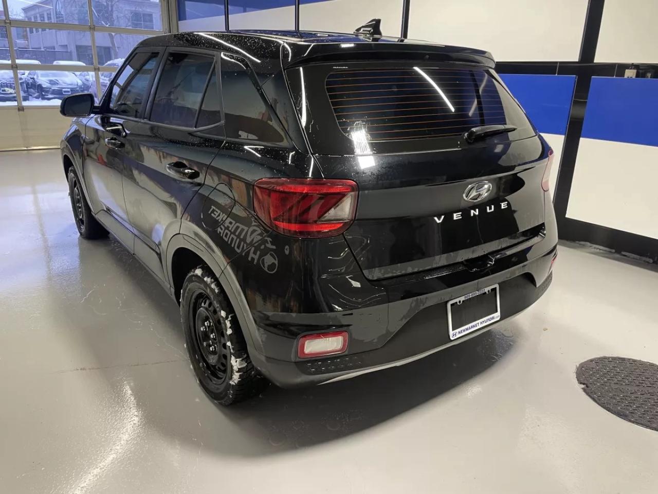 2021 Hyundai Venue  Photo3