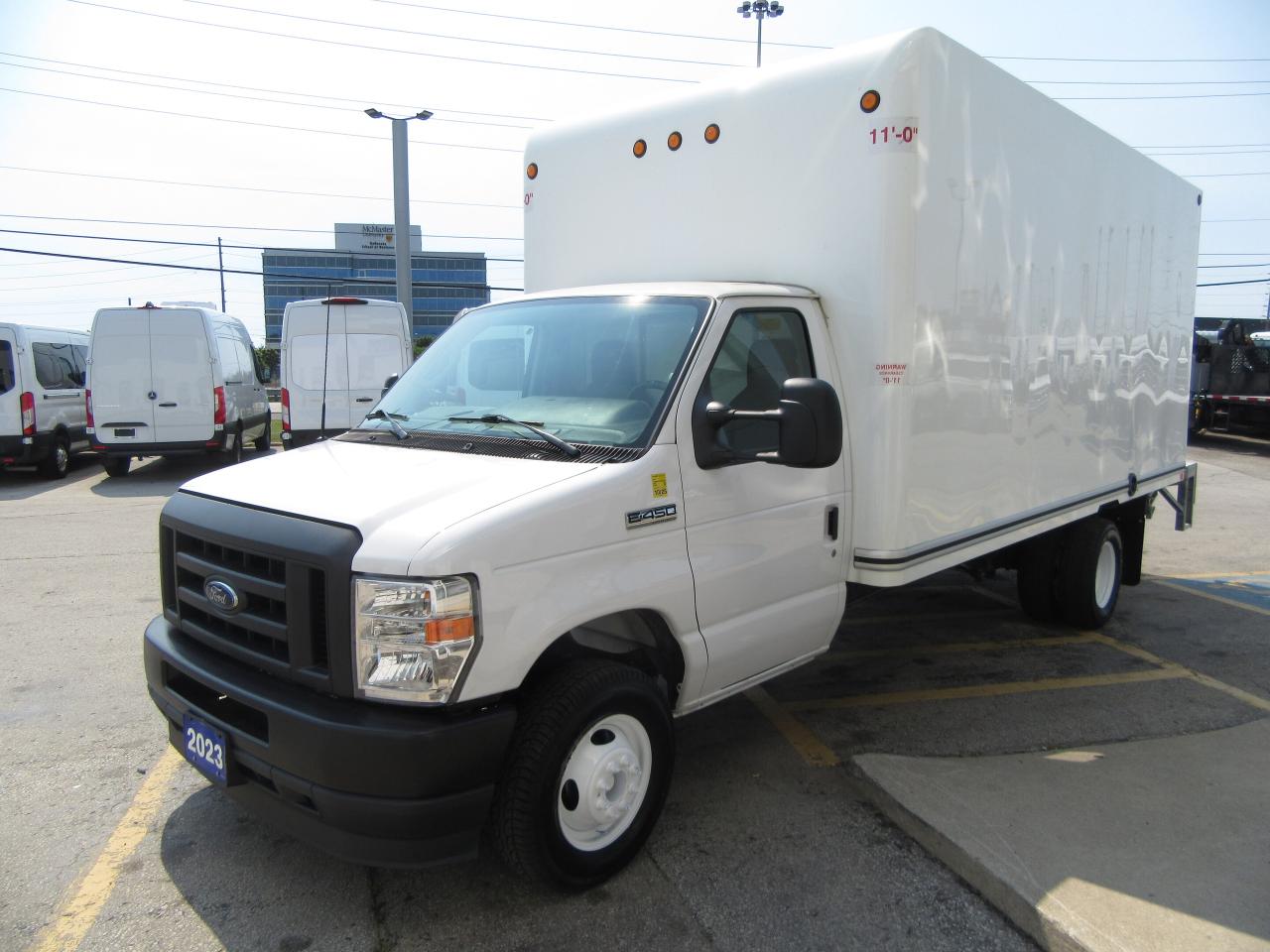 2023 Ford Super Duty E-450 DRW CUBE VAN 16FT HIGH BOX &  POWER LIFTGATE Photo