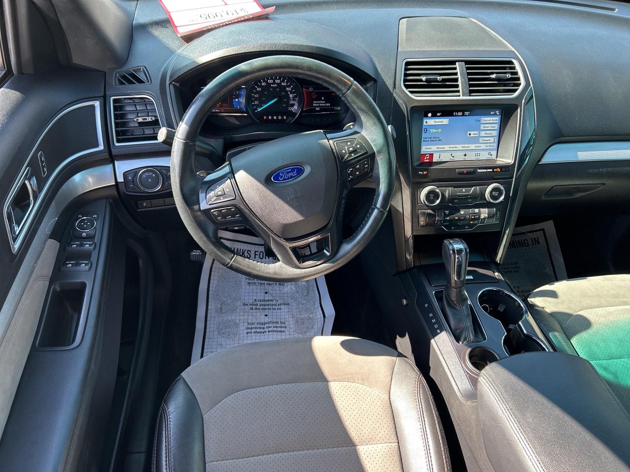 2017 Ford Explorer XLT, 6 PASSENGER, REMOTE START, BACK UP CAMERA! Photo