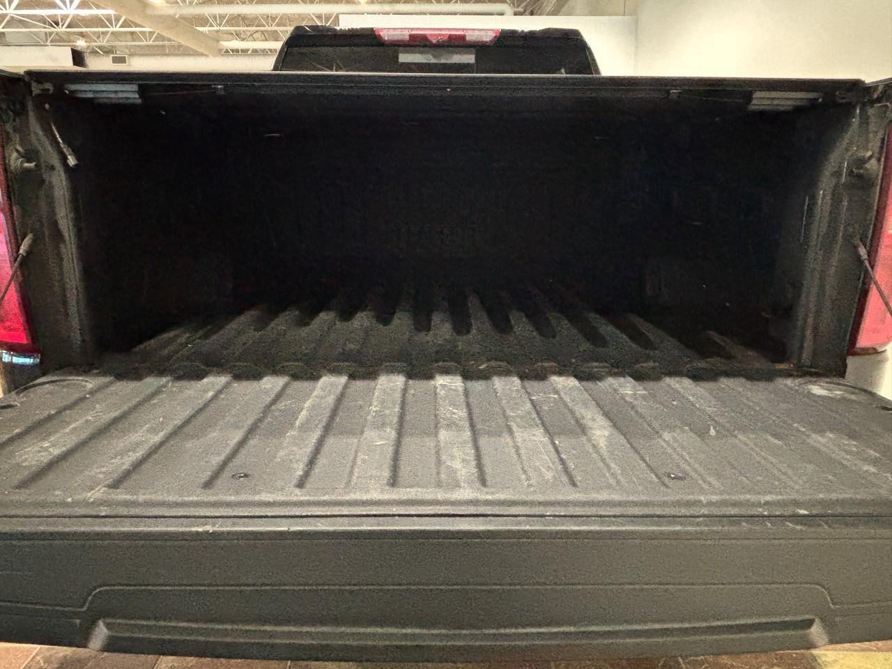 2023 Chevrolet Silverado 1500 High Country Photo