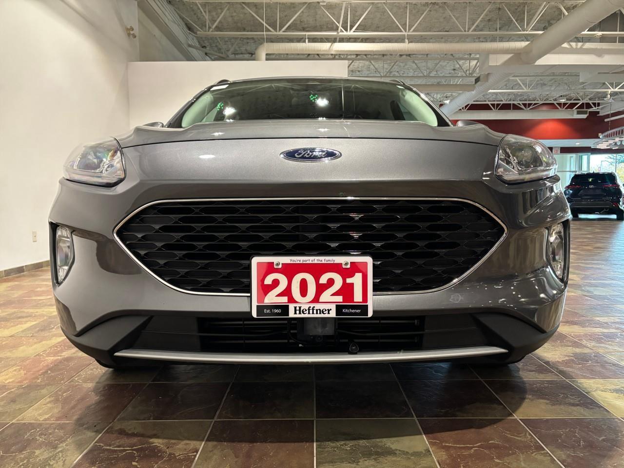 2021 Ford Escape SEL Photo