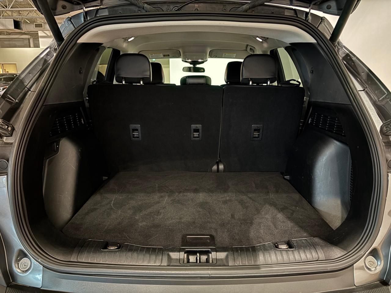 2021 Ford Escape SEL Photo