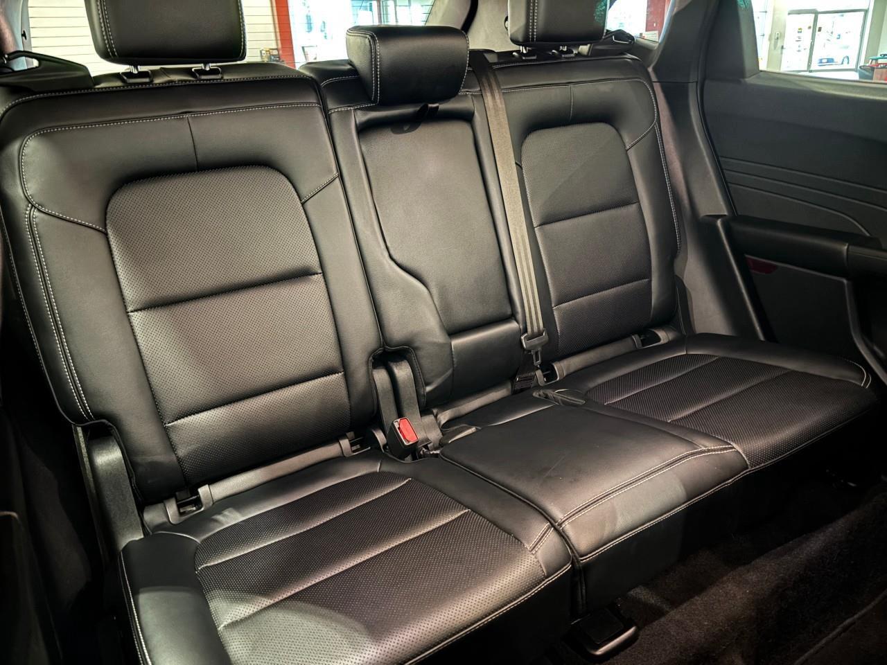 2021 Ford Escape SEL Photo