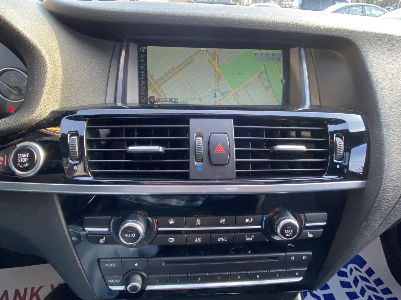 2015 BMW X3 AWD 4DR XDRIVE28i Photo