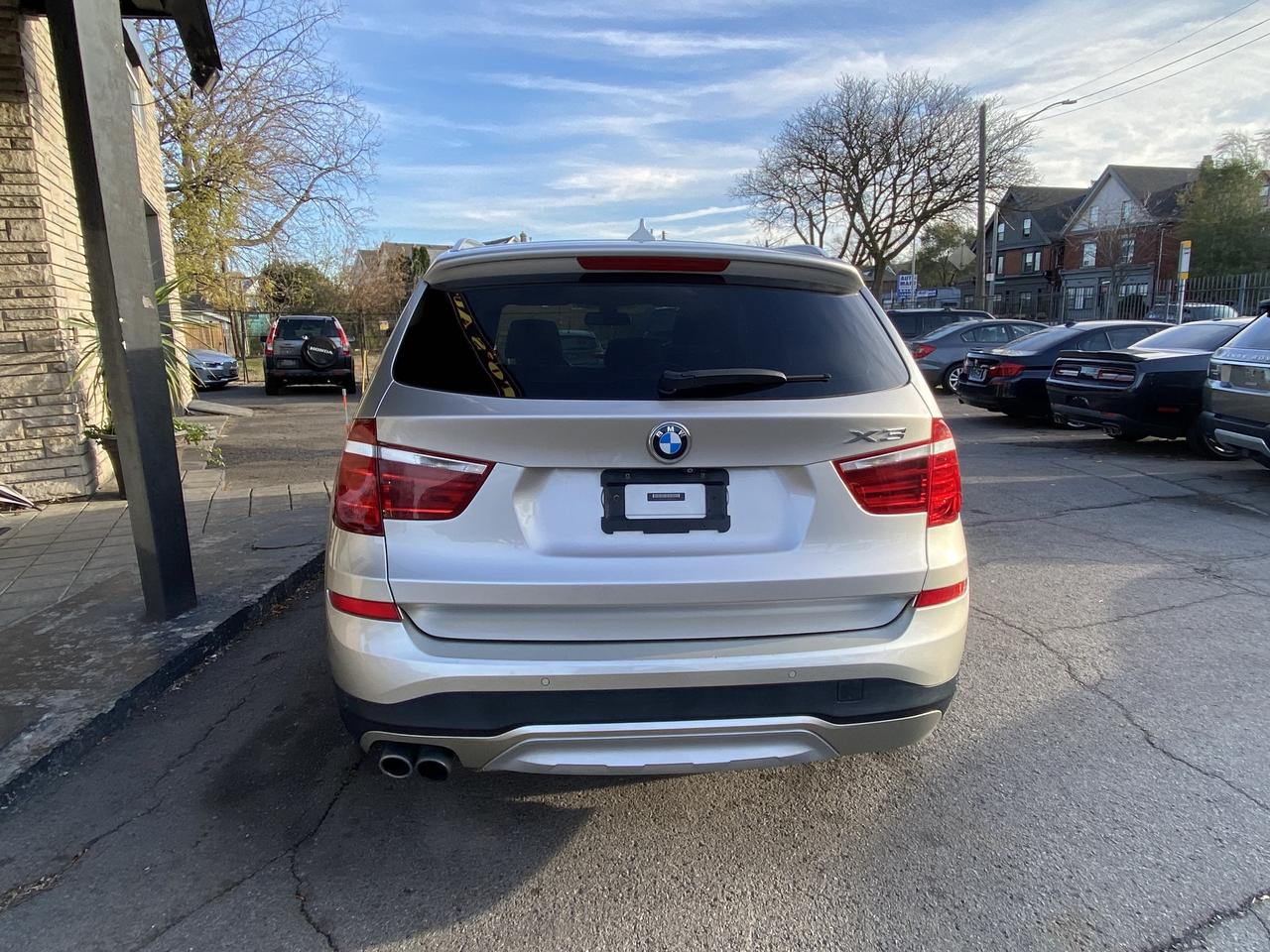 2015 BMW X3 AWD 4DR XDRIVE28i Photo
