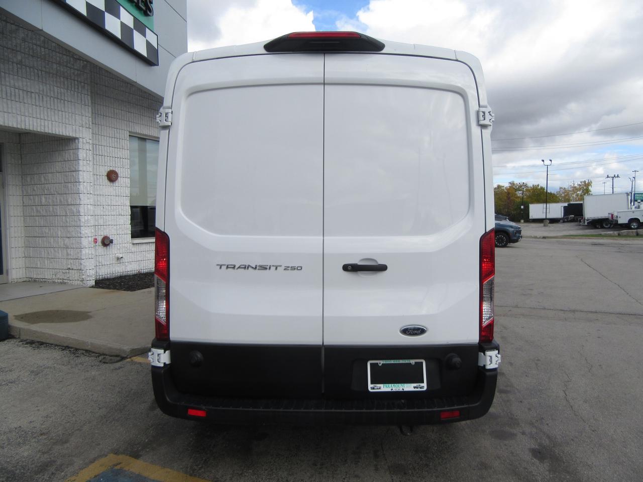 2024 Ford Transit T-250 148 WB EXTENDED MID ROOF CARGO VAN Photo