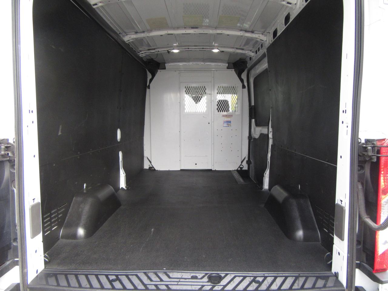 2024 Ford Transit T-250 148 WB EXTENDED MID ROOF CARGO VAN Photo