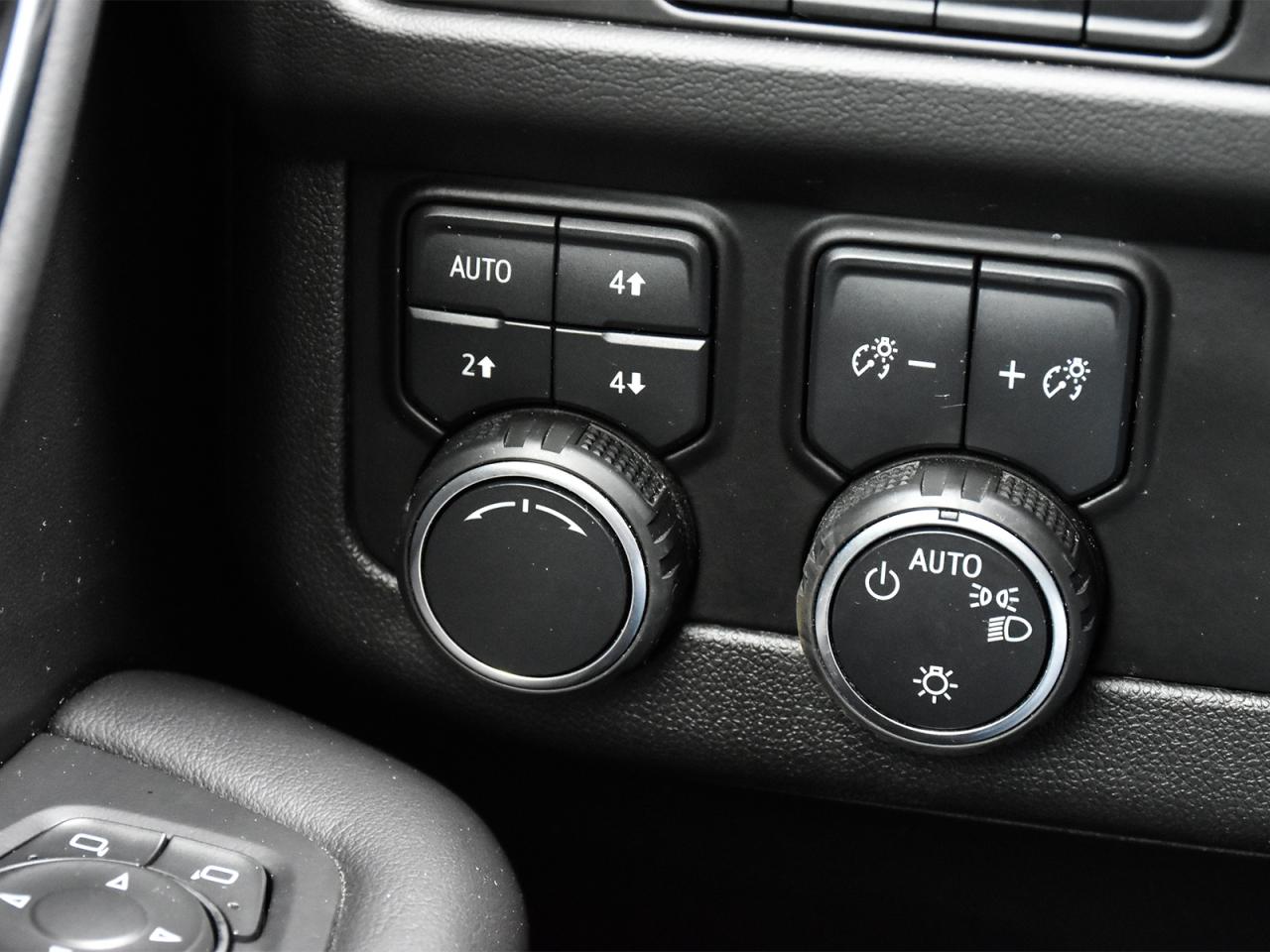 2021 Chevrolet Tahoe High Country 4x4 ~Nav ~Leather ~Camera ~BOSE Audio Photo