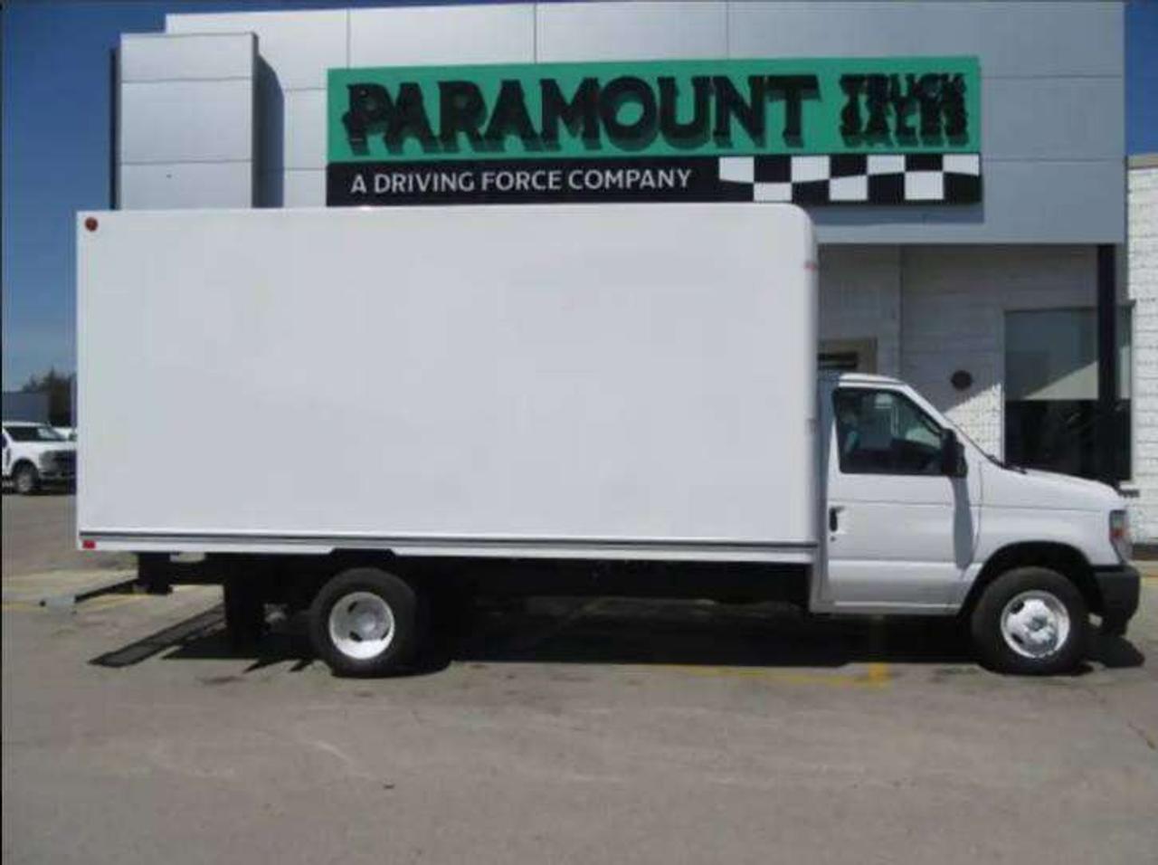 2024 Ford E-450 GAS 16FT HIGH BOX CUBE VAN WITH ROLL OUT RAMP Photo5