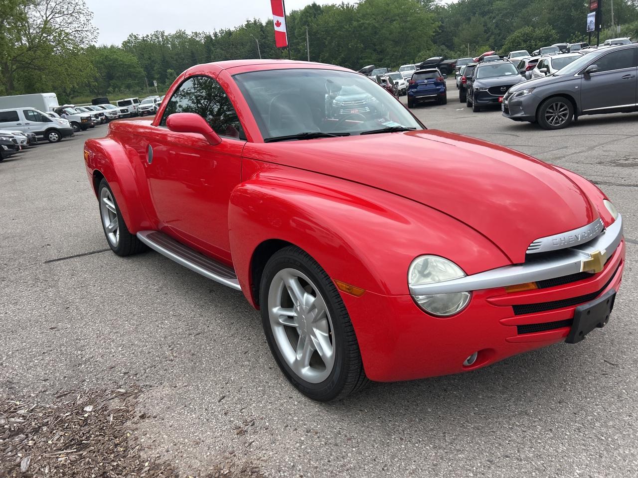 2004 Chevrolet SSR LT, COUPE, CONVERTIBLE, LEATHER, 5.3 LITER! Photo3