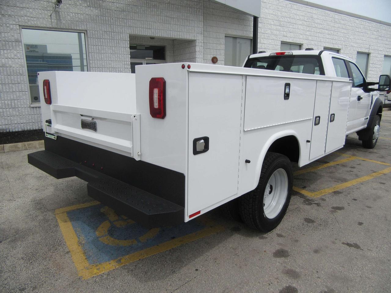 2020 Ford F-550 DIESEL 4X4 CREW WITH NEW KNAPHEIDE SERVICE BODY Photo