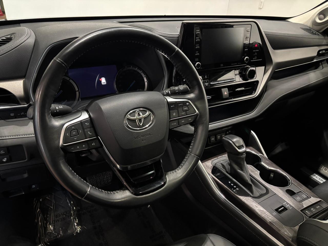 2020 Toyota Highlander Hybrid LIMITED Photo
