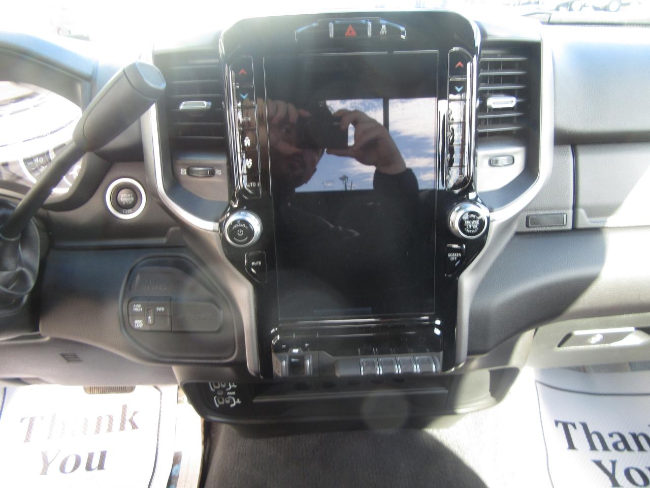 2024 RAM 3500 4X4 REGULAR CAB DIESEL BIG HORN Photo