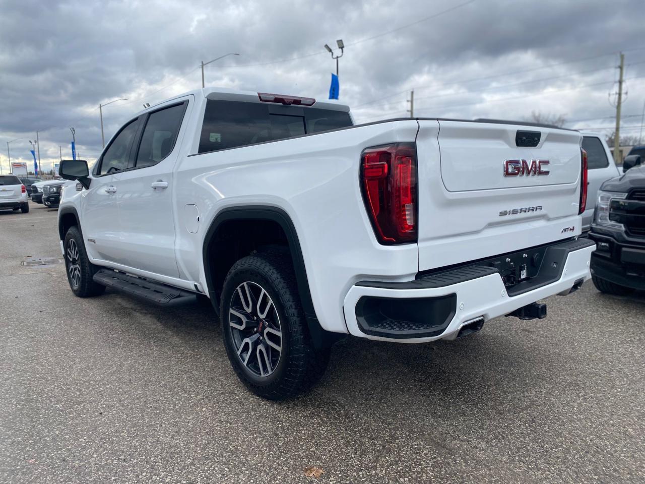 2024 GMC Sierra 1500 AT4 4x4 CrewCab ~Nav ~Heated Leather ~Sunroof ~Cam Photo