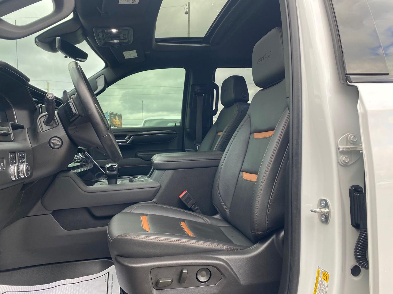 2024 GMC Sierra 1500 AT4 4x4 CrewCab ~Nav ~Heated Leather ~Sunroof ~Cam Photo