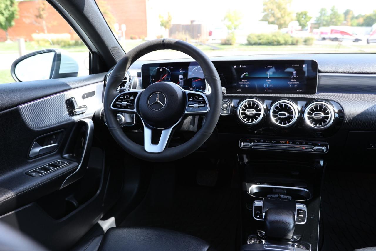 2019 Mercedes-Benz A-Class 4MATIC-AMG/B CAM/CARPLAY/ADAPT CRUISE/PANO ROOF/ME Photo