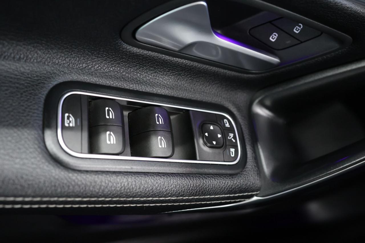 2019 Mercedes-Benz A-Class 4MATIC-AMG/B CAM/CARPLAY/ADAPT CRUISE/PANO ROOF/ME Photo