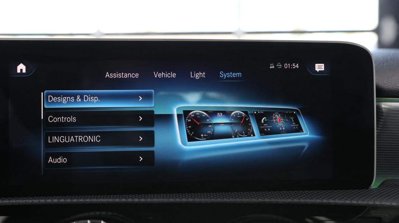 2019 Mercedes-Benz A-Class 4MATIC-AMG/B CAM/CARPLAY/ADAPT CRUISE/PANO ROOF/ME Photo