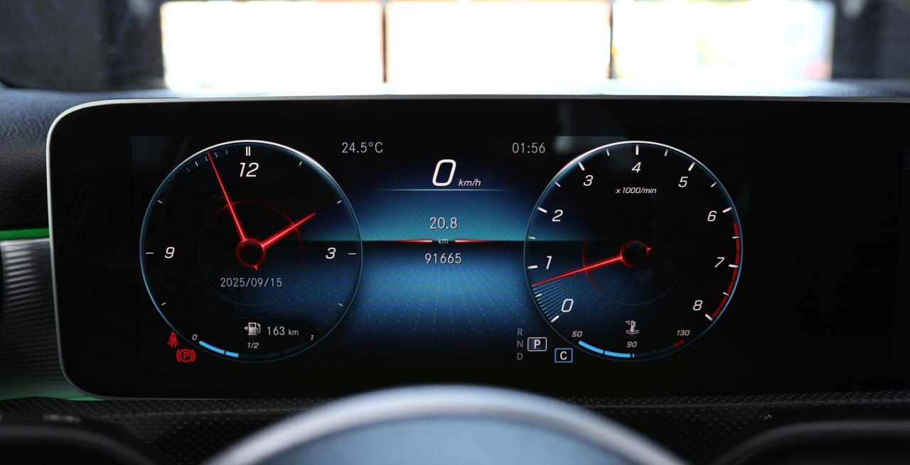 2019 Mercedes-Benz A-Class 4MATIC-AMG/B CAM/CARPLAY/ADAPT CRUISE/PANO ROOF/ME Photo