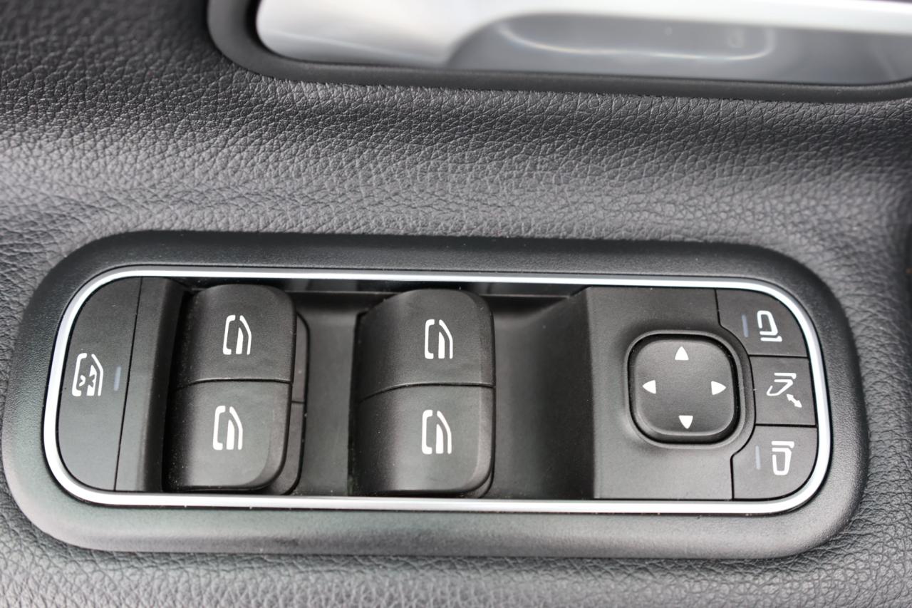 2019 Mercedes-Benz A-Class 4MATIC-AMG/B CAM/CARPLAY/ADAPT CRUISE/PANO ROOF/ME Photo