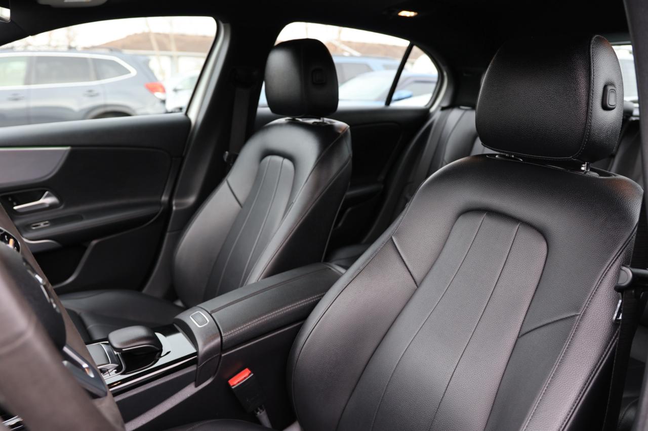 2019 Mercedes-Benz A-Class 4MATIC-AMG/B CAM/CARPLAY/ADAPT CRUISE/PANO ROOF/ME Photo