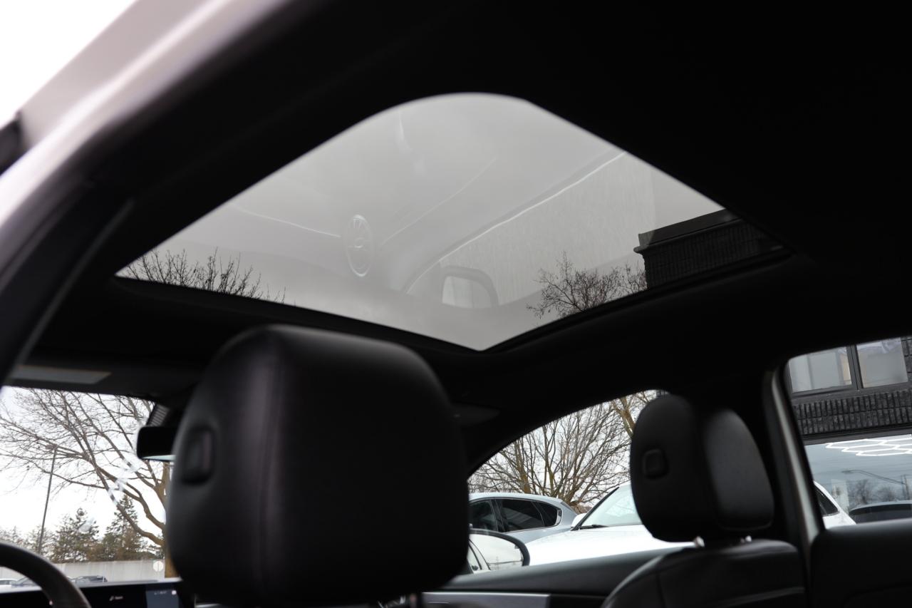 2019 Mercedes-Benz A-Class 4MATIC-AMG/B CAM/CARPLAY/ADAPT CRUISE/PANO ROOF/ME Photo