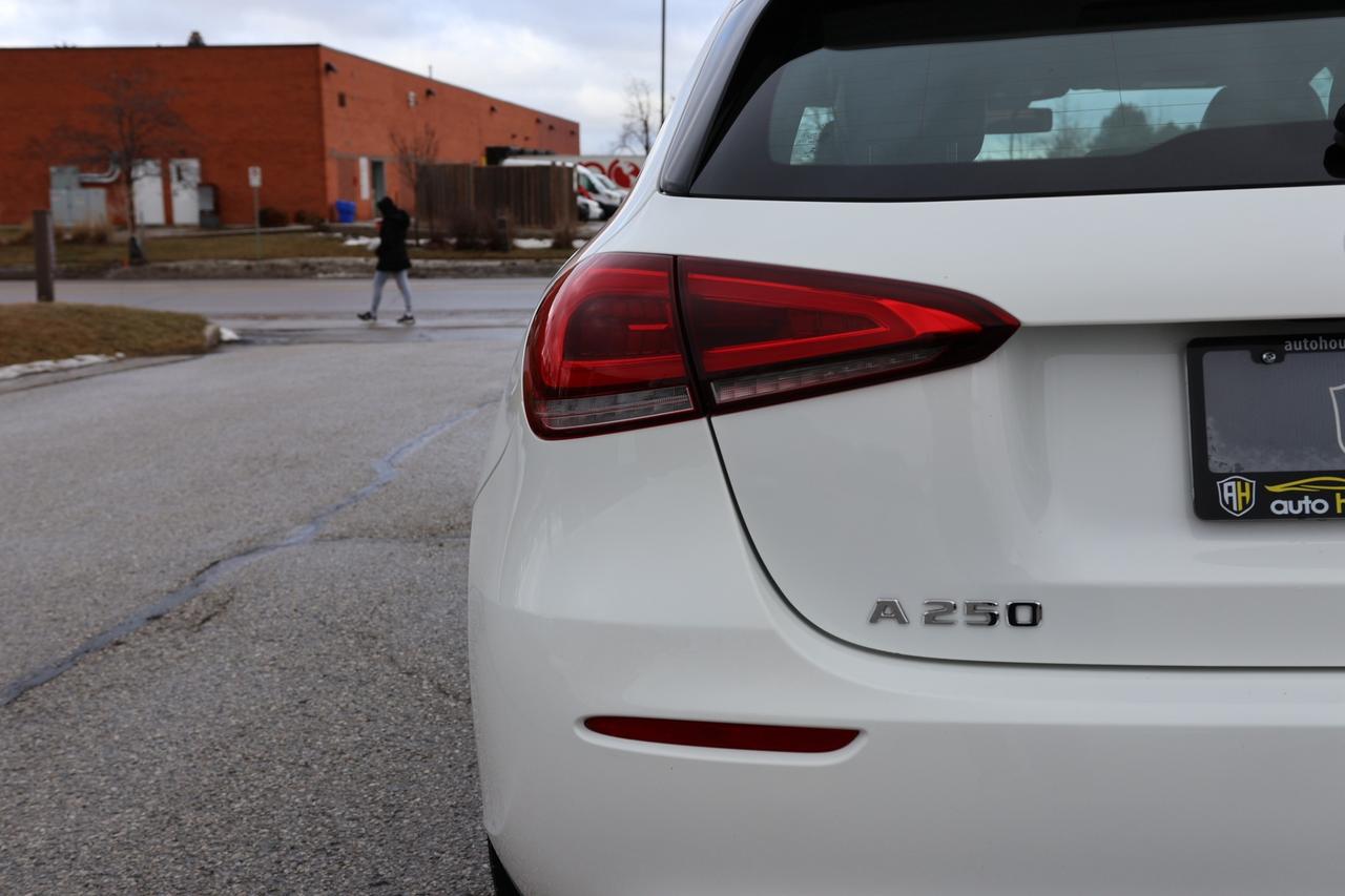 2019 Mercedes-Benz A-Class 4MATIC-AMG/B CAM/CARPLAY/ADAPT CRUISE/PANO ROOF/ME Photo