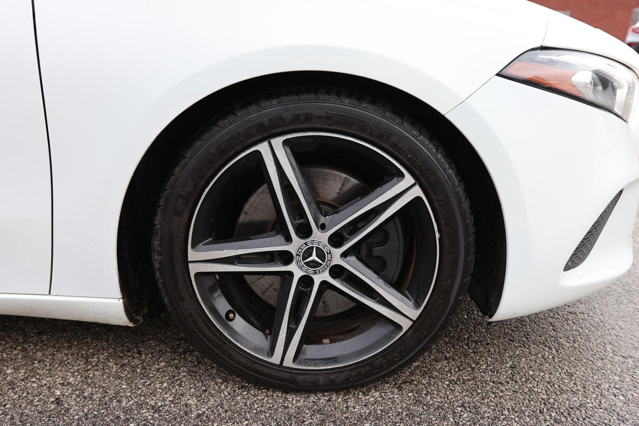 2019 Mercedes-Benz A-Class 4MATIC-AMG/B CAM/CARPLAY/ADAPT CRUISE/PANO ROOF/ME Photo