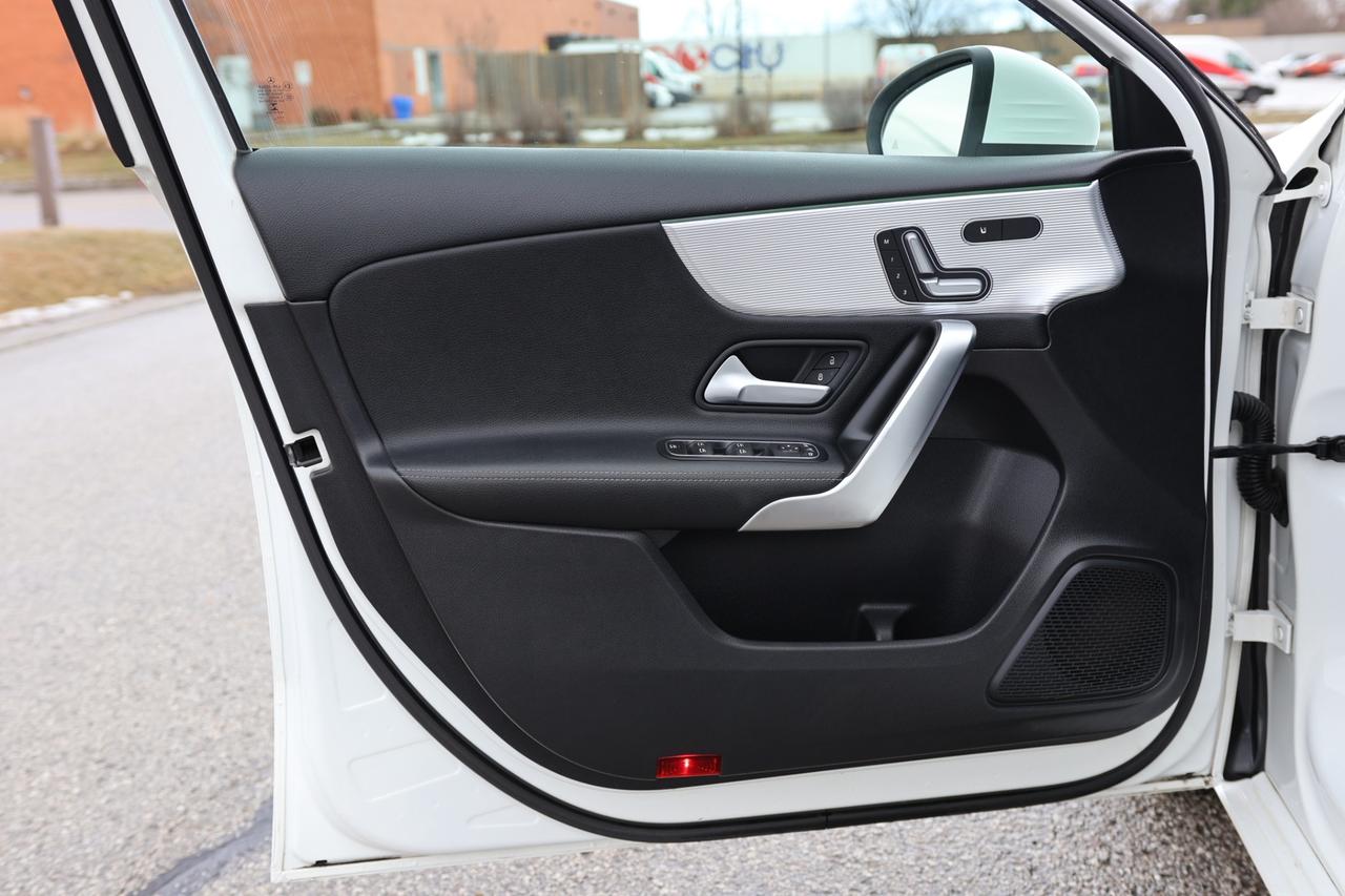 2019 Mercedes-Benz A-Class 4MATIC-AMG/B CAM/CARPLAY/ADAPT CRUISE/PANO ROOF/ME Photo