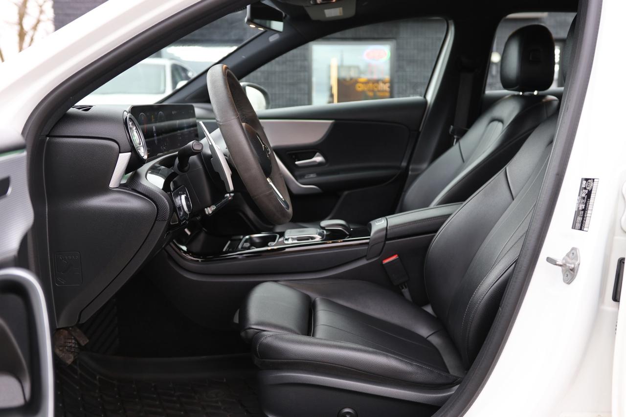 2019 Mercedes-Benz A-Class 4MATIC-AMG/B CAM/CARPLAY/ADAPT CRUISE/PANO ROOF/ME Photo