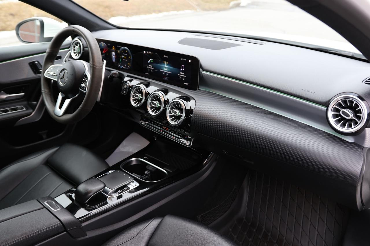 2019 Mercedes-Benz A-Class 4MATIC-AMG/B CAM/CARPLAY/ADAPT CRUISE/PANO ROOF/ME Photo